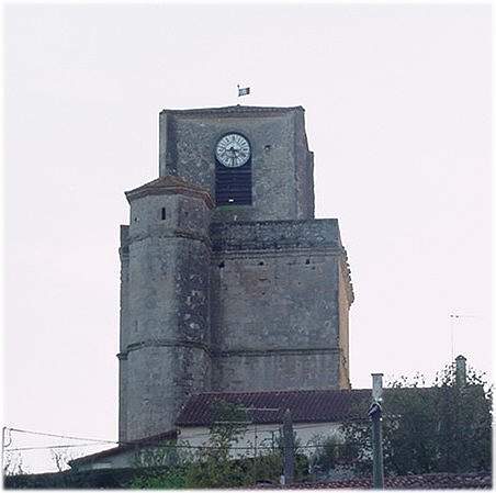 Clocher du XIme sicle